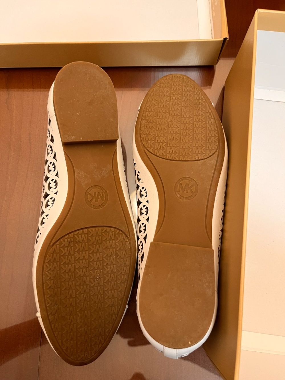 MICHAEL Michael Kors Women's Piper Flex Ballet Flats - Picture 7 of 8